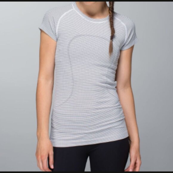 Tops - Lululemon Run: Swiftly Tech Short Sleeve *Stripe